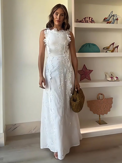Éliora – Robe longue à bretelles en dentelle florale 