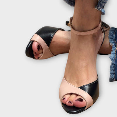 Noirella – Eleganza bicolore en Rosa