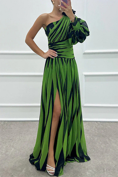Shiloh - Robe longue élégante à une épaule et rayures