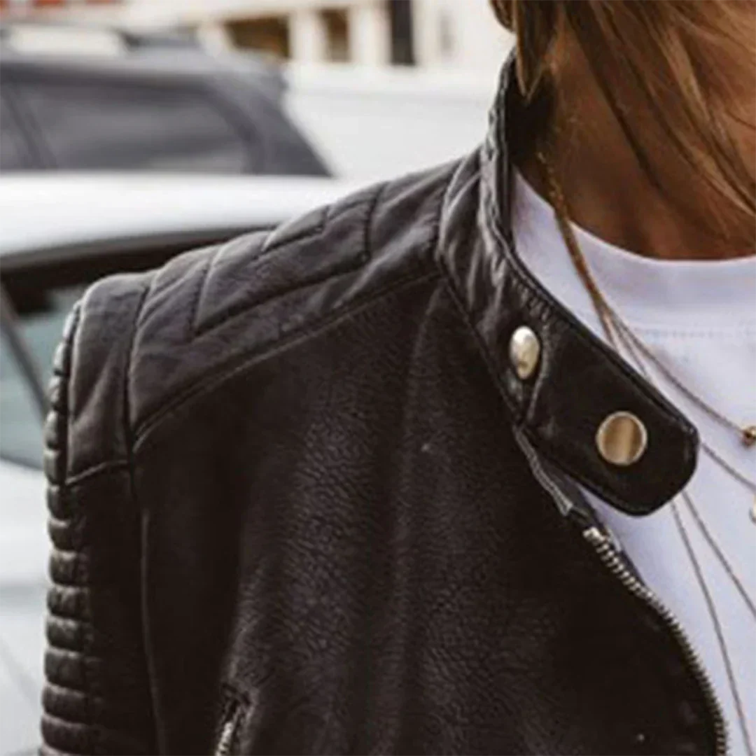Mikaïla | Giacca da Biker à Pelle per Donna | Structure et polyvalence