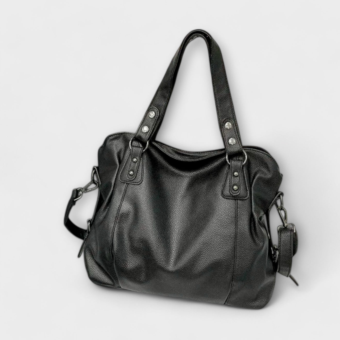 Nora. - Bourse élégante pour une spalla Hobo