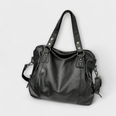 Nora. - Bourse élégante pour une spalla Hobo