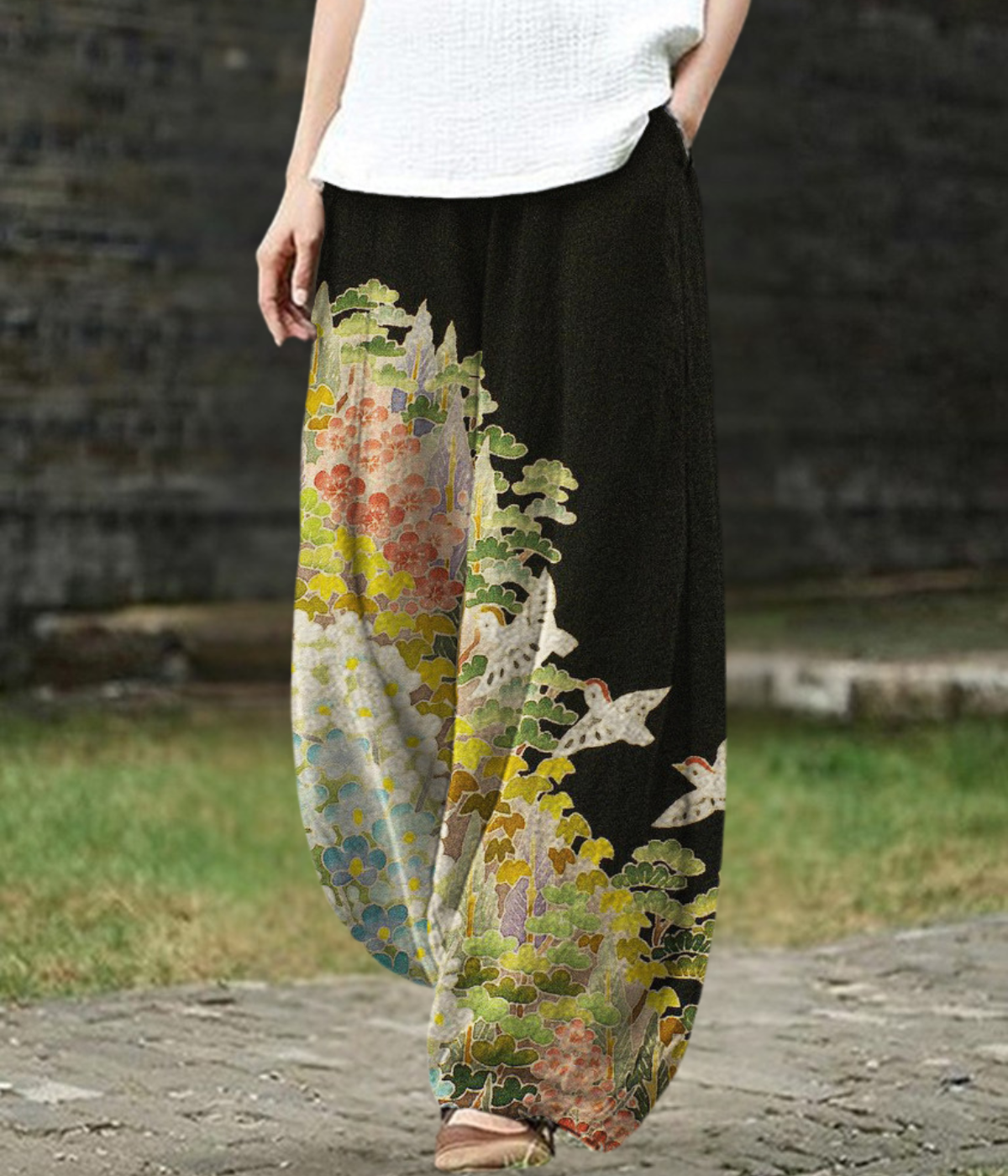 Pantaloni da giardino dipinti