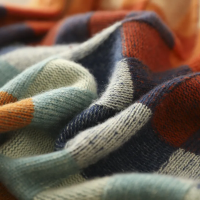 PENELOPE™ | PULL PATCHWORK CON COLLO ALTO