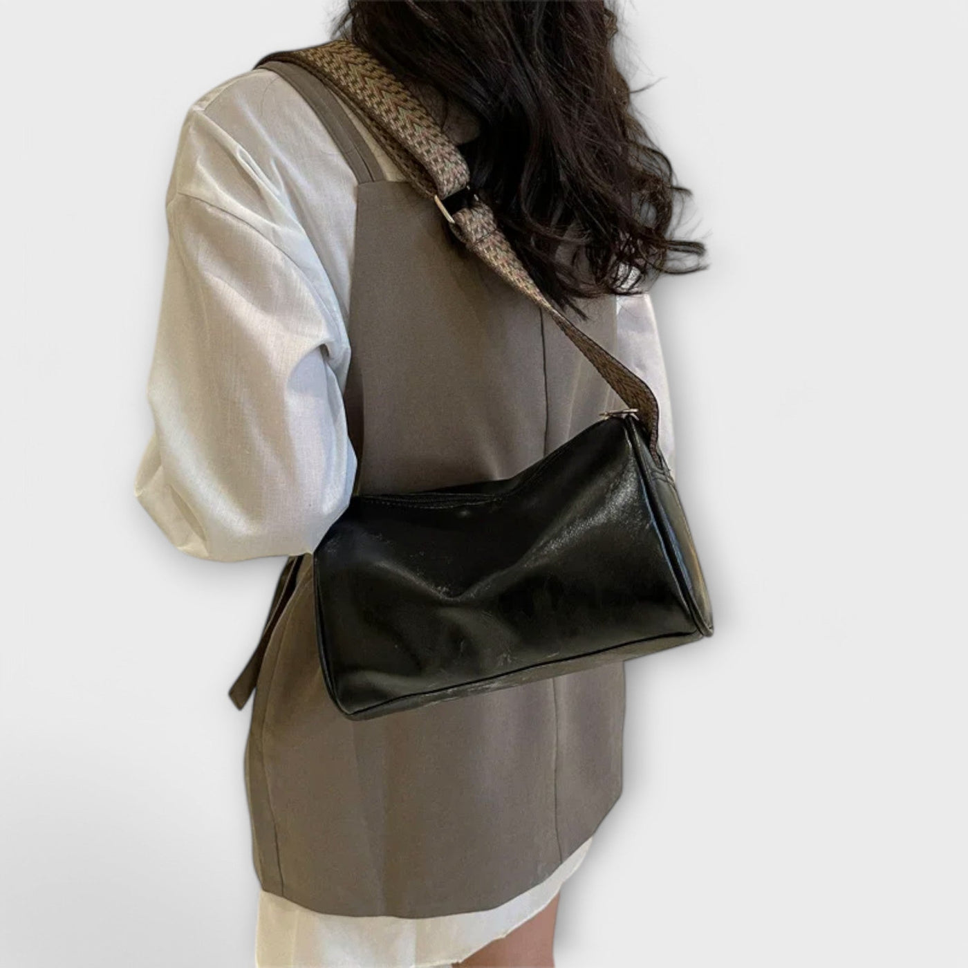 Nora. - Bourse à tracolla vintage