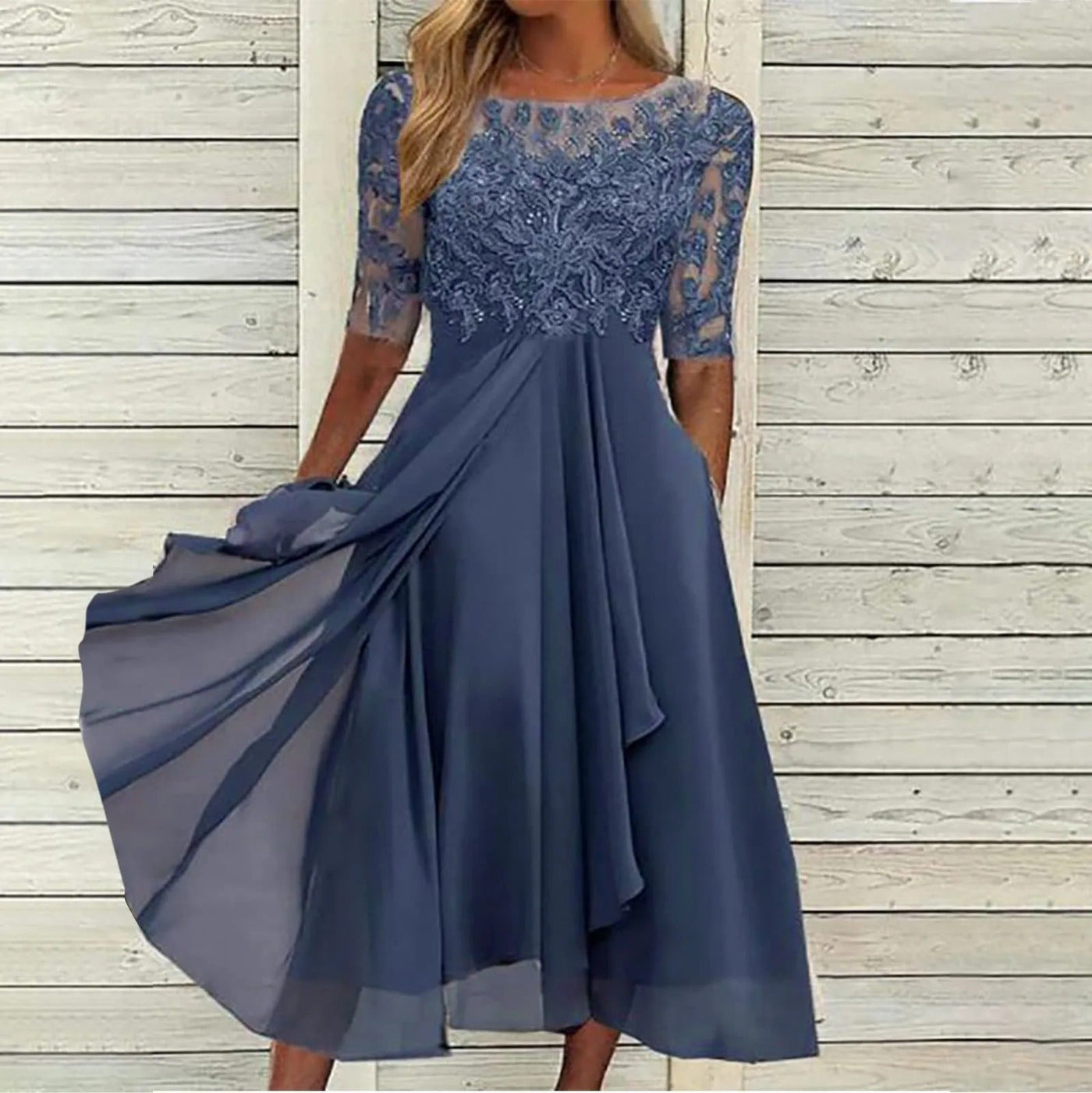 Taryn® | Robe mi-longue élégante en dentelle 